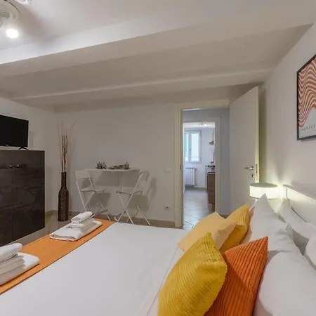 Lovely In The Center Of Apartment Florenz
